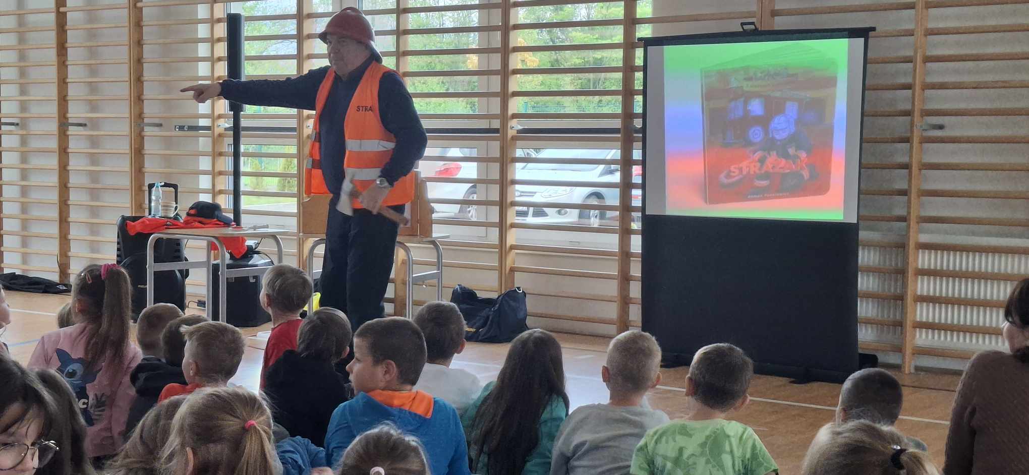 Spotkanie z Romanem Pankiewiczem - Historia teatrzyku Kamishibai